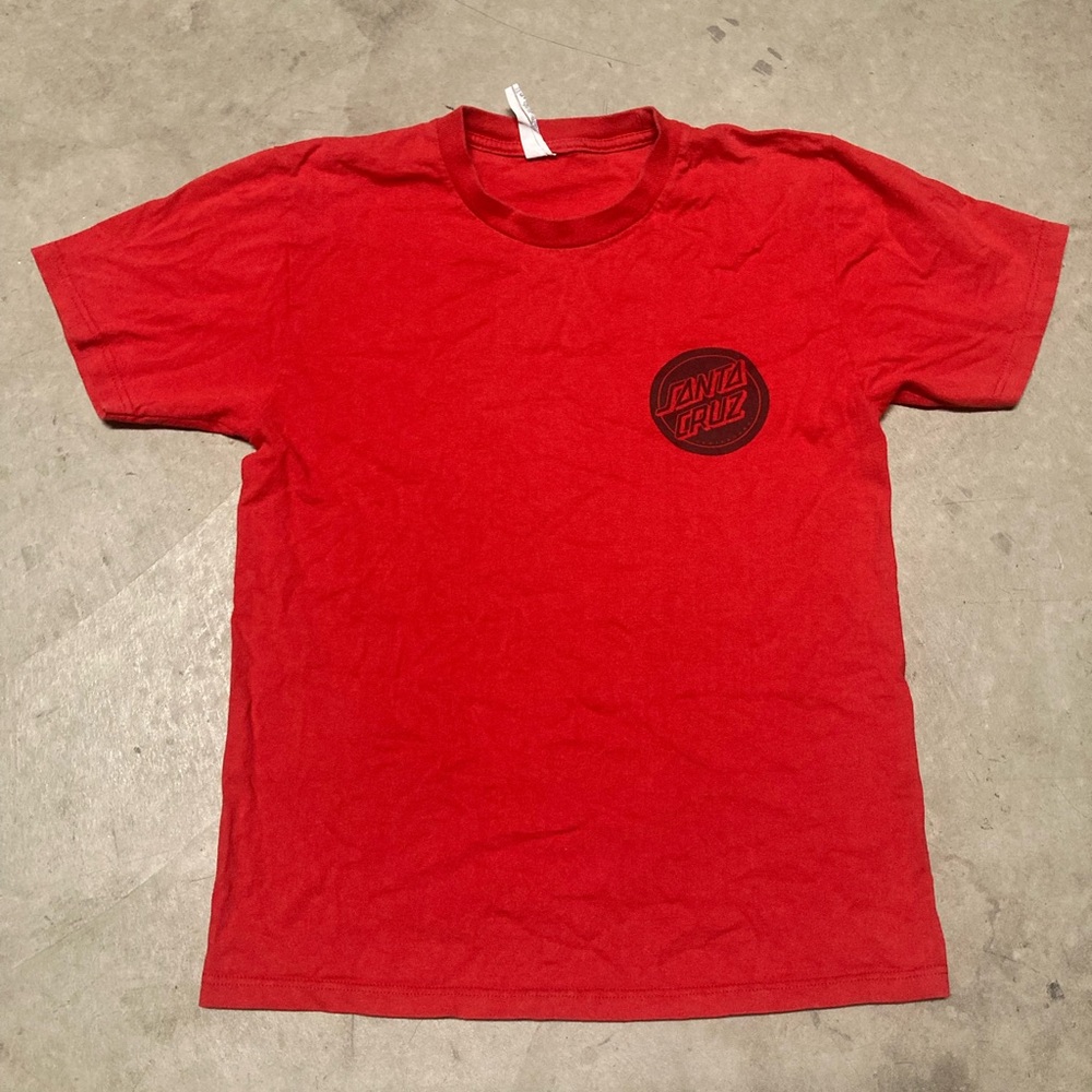 Santa Cruz red t-shirt